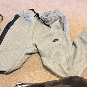 Nike men’s Light Gray Joggers with Black Accents
